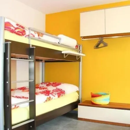 Apartment Appartement Dans Une Ferme Renovee - 4Pers- By Interhome