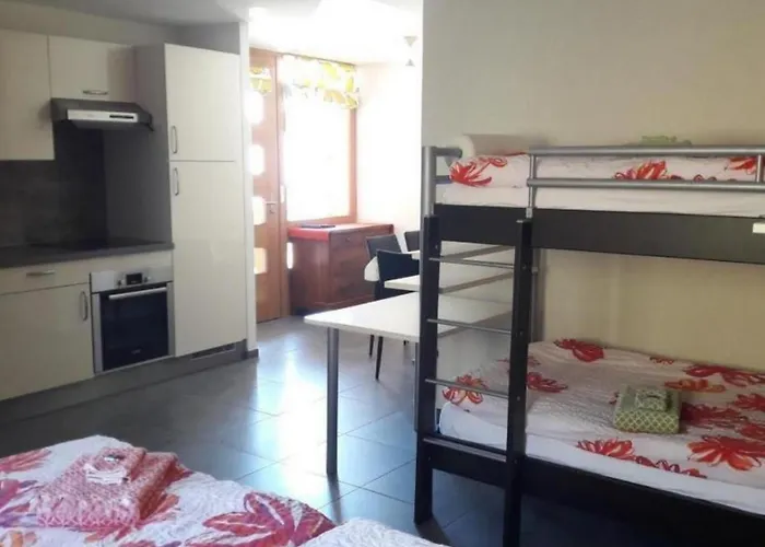 Im - 4 Pers- By Interhome *